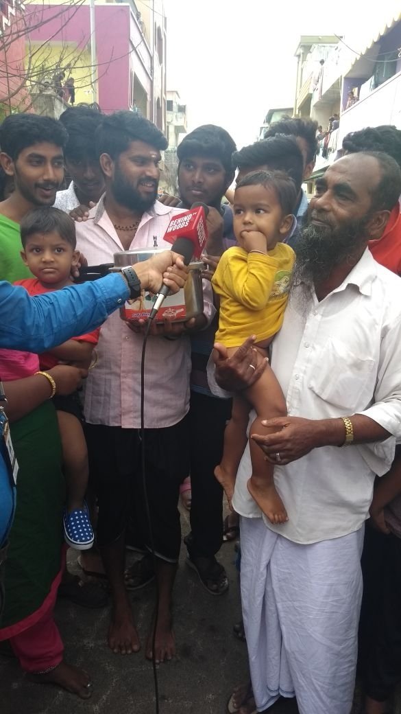 Catch The on field Action From RK Nagar