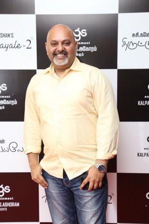 Celebrities At Thiruttuppayale 2 Redcarpet Premiere Show