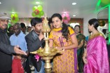 Devayani at Green Trends 124th Salon Launch