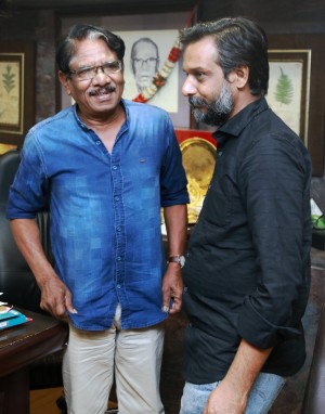 Director Bharathiraja Felicitated Thiru Murugan Gandhi