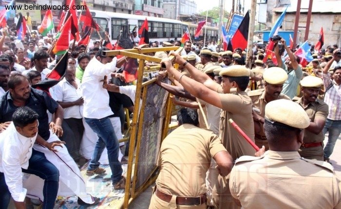 DMK's road roko - protest against Central Government on Cauvery Management Board Issue