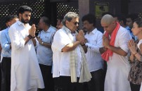 Funeral of trade analyst Vikas Mohan