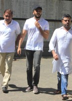 Funeral of trade analyst Vikas Mohan