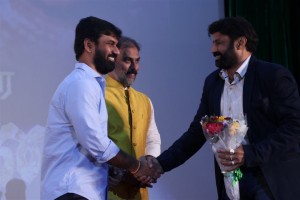 Gautamiputra Satakarni Tamil Audio Launch