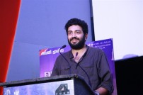 Hello Naan Pei Pesurean Team Meet