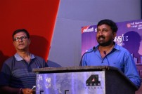 Hello Naan Pei Pesurean Team Meet