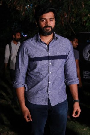 Idhu Vedhalam Sollum Kadhai press meet