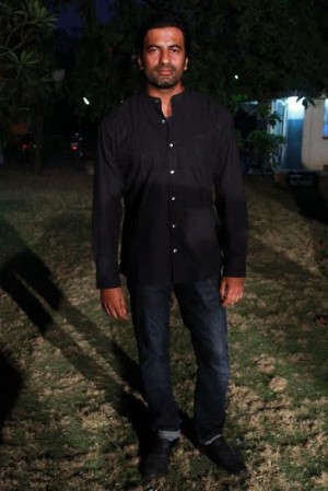 Idhu Vedhalam Sollum Kadhai press meet