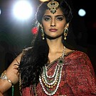 India International Jewellery Week 2013