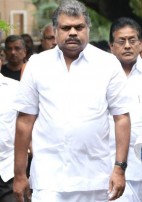 Industry's last respect to Cho Ramaswamy