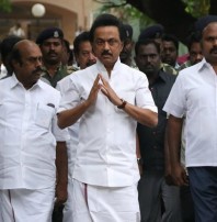 Industry's last respect to Cho Ramaswamy