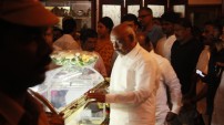 Industry's last respect to Cho Ramaswamy