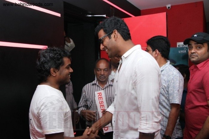 Irumbu Thirai Movie Special Celebrity Show