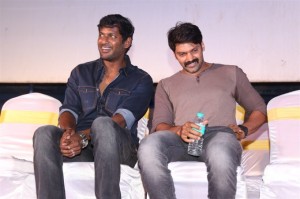 Jeyikkira Kuthira Audio Launch