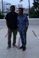 kadavul irukan kumaru