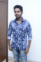 kadavul irukan kumaru