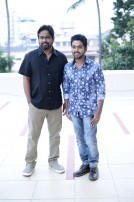 kadavul irukan kumaru