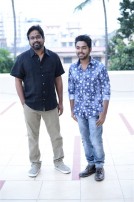 kadavul irukan kumaru