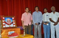 Kamal Haasan‬ honors Film news Anandhan