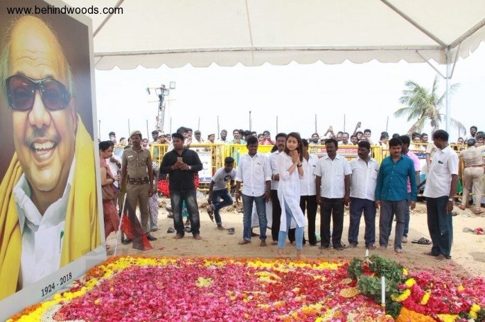 Karunanidhi death: Political leaders and Celebrities pay homage