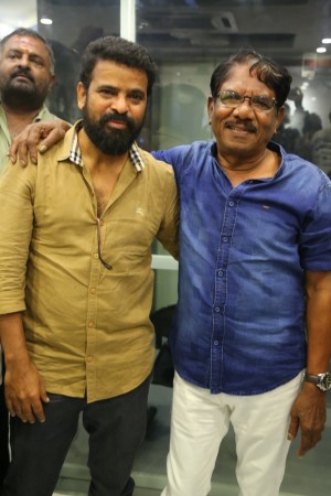 Korangu Bommai Special Show hosted by Bharathiraja