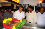 Last Respects to Kavignar Vaali Set 1