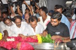 Last Respects to Kavignar Vaali Set 1