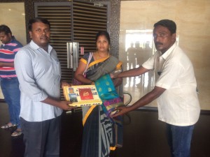 Magalir Mattum Saree Winners