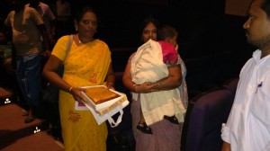 Magalir Mattum Saree Winners