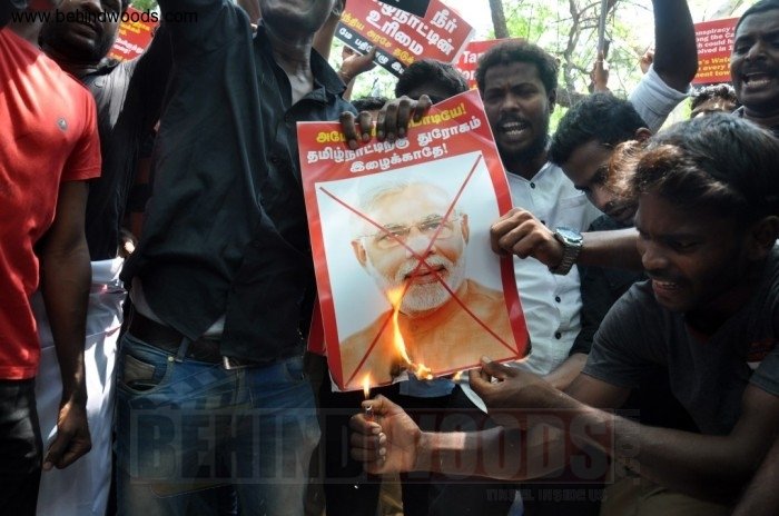 May 17 Movement protest outside Shastri Bhavan Chennai