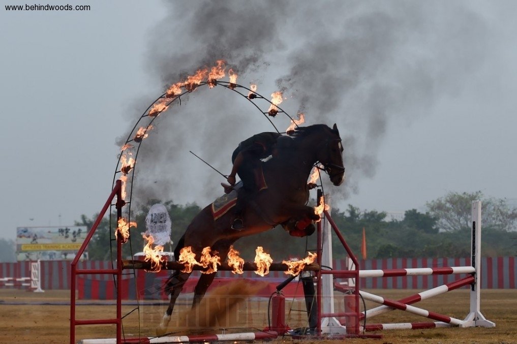 Mindblowing: Crazy Stunts at Chennai Officers Training Academy!
