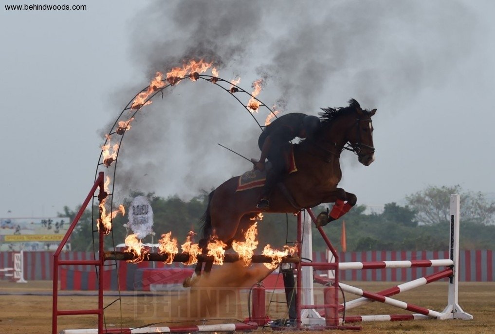 Mindblowing: Crazy Stunts at Chennai Officers Training Academy!