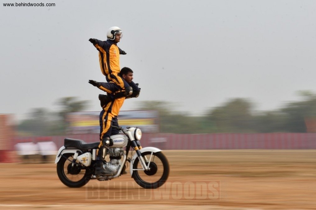Mindblowing: Crazy Stunts at Chennai Officers Training Academy!