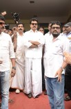Celebrities Pay Homage to MSV