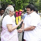 Celebrities Pay Homage to MSV