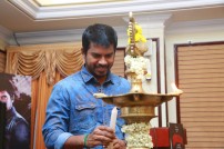 Naiyapudai Teaser Launch 