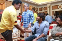 Naiyapudai Teaser Launch 