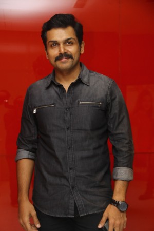 Nenjil Thunivirundhal Movie Audio Launch