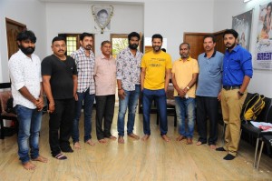 Ondikkatta Team Meet With Vishal And Prabhu Deva