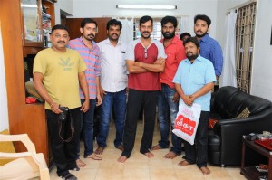Ondikkatta Team Meet With Vishal And Prabhu Deva