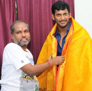 Ondikkatta Team Meet With Vishal And Prabhu Deva