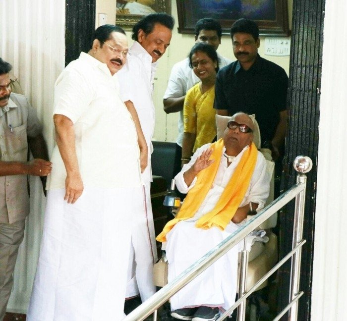 PM Modi Meets Kalaignar Karunanidhi And Stalin In Chennai