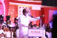 Rajinikanth Unveiled MGR's Statue at the Dr MGR Educational and Research Institute