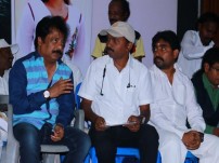 Saalaiyoram Success meet stills