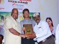 Saalaiyoram Success meet stills