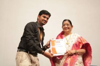 SINGER P SUSHEELA PRESS MEET 