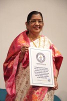 SINGER P SUSHEELA PRESS MEET 