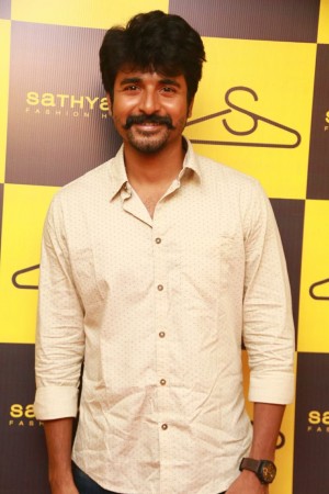Sivakarthikeyan at Sathya NJ Fashion House Inauguration