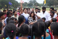Sneha & Prasanna play 'Just cricket' with Chennai 28 team