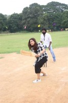 Sneha & Prasanna play 'Just cricket' with Chennai 28 team